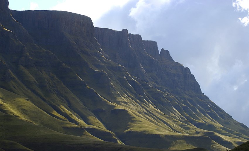 The uKhahlamba-Drakensberg mountains