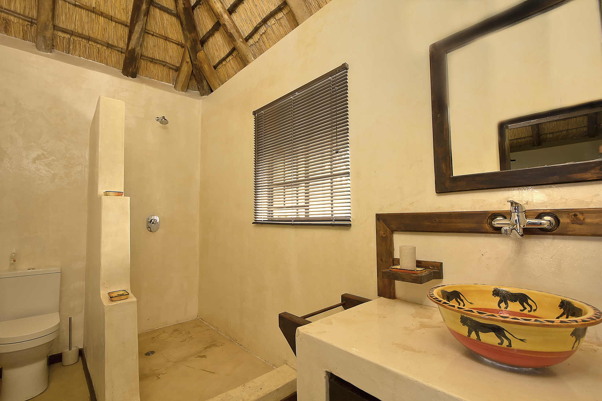 Baño habitación león